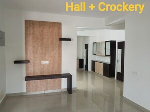 Room in 4 BHK Apartment at SAS Diamond Towers, Financial District – for Sale