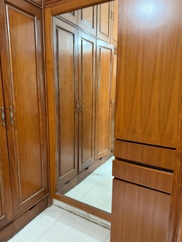 Bedroom in 6+ BHK Independent House at Vip Road – for Rent