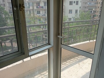 Balcony in 3 BHK Apartment at Eldeco Olympia, Sector 93a – for Rent