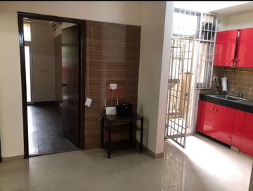 2 BHK Apartment For Rent in Mahagun Mywoods, Sector 16c Greater Noida