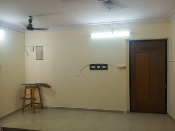Room in 2 BHK Apartment at DSS Mahavir Majestik, Kanjurmarg East – for Rent