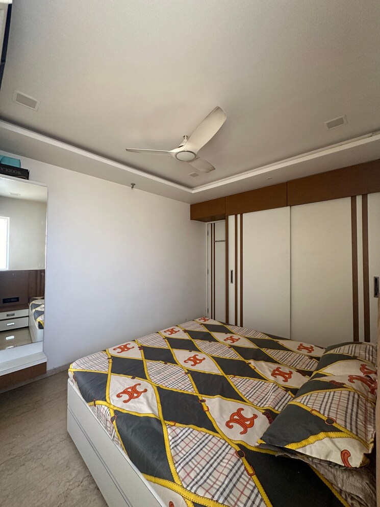 Bedroom, courtyard-by-narang-realty-and-the-wadhwa-group 2 Bedroom 800 Sq.Ft. Apartment In Pokhran Road No Two Thane 8541284