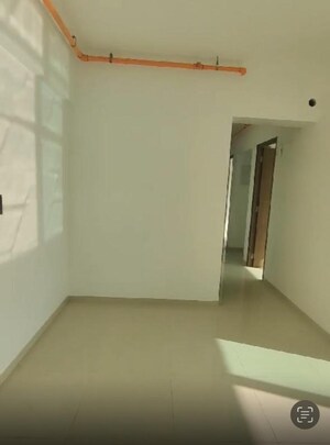 Room in 2 BHK Apartment at Kalpataru Immensa, Kolshet Road – for Sale