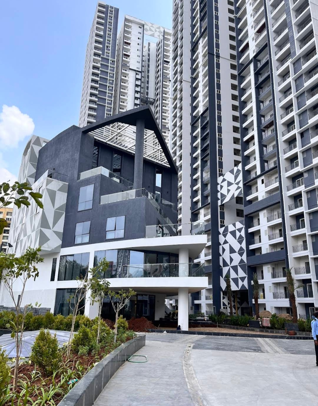 2 BHK Apartment For Sale in Candeur 40