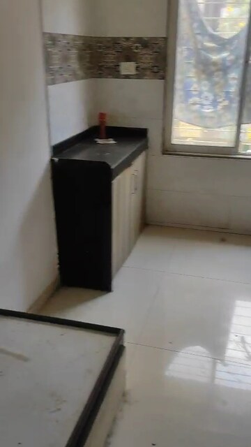 Room in 1 BHK Apartment at Om Sai CHS Andheri, Andheri East – for Rent