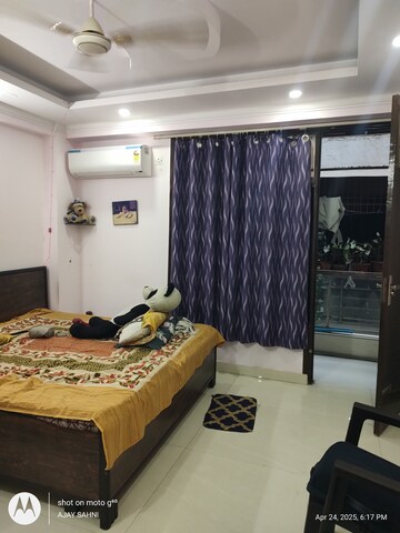 Master Bedroom in 2 BHK Builder Floor at Mehrauli – for Rent