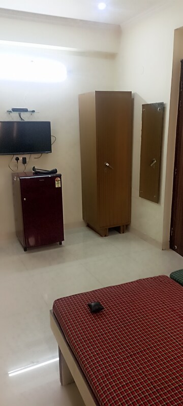 1 RK Builder Floor For Rent in SS 100, Sector 49