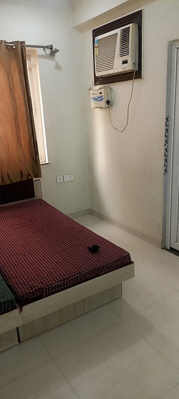 Bedroom in 1 RK Builder Floor at SS 100, Sector 49 – for Rent