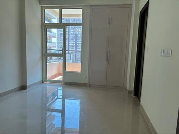 2 BHK Apartment For Rent in JKG Palm Court, Sector 16c Greater Noida