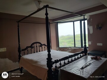 Bedroom in 1 RK Builder Floor at Mehrauli – for Rent