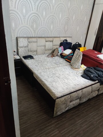 Bedroom in 2 BHK Apartment at Divyansh Flora, Sector 16c Greater Noida – for Rent