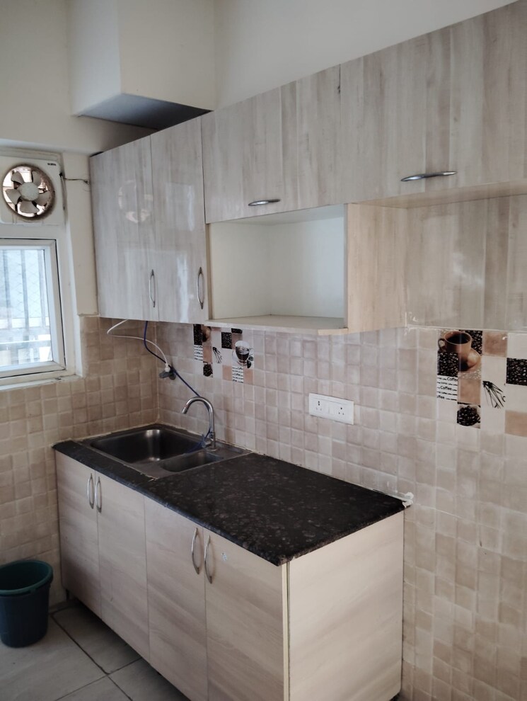Kitchen, gaur-city-2-14th-avenue 3 Bedroom 719 Sq.Ft. Apartment In Sector 16c Greater Noida Greater Noida 8541433