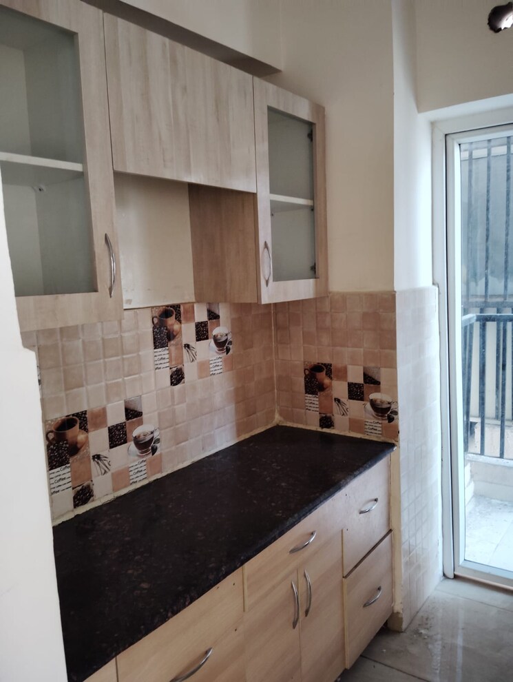 Kitchen, gaur-city-2-14th-avenue 3 Bedroom 719 Sq.Ft. Apartment In Sector 16c Greater Noida Greater Noida 8541433