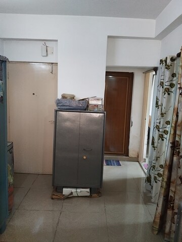 Room in 2 BHK Apartment at Sonarpur – for Sale