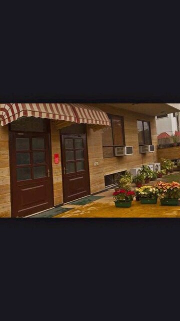2 BHK Apartment – Exterior View View at Siddhi Vinayak Apartments Gurgaon, Sector 55 - for Rent