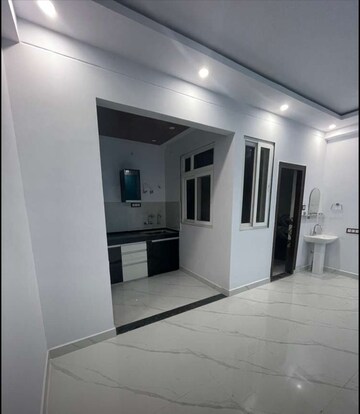 Building Lobby in 2 BHK Apartment at Hazratganj – for Rent