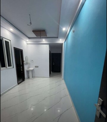 Building Lobby in 2 BHK Apartment at Hazratganj – for Rent