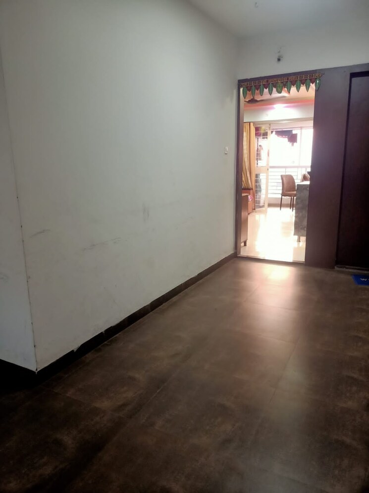 Room, chandrangan-square 1 Bedroom 500 Sq.Ft. Apartment In Dhankawadi Pune 8541480