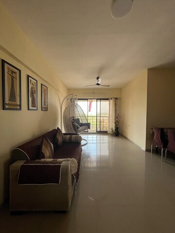 3 BHK Apartment For Rent in Om Sai Charan CHS, Borivali West