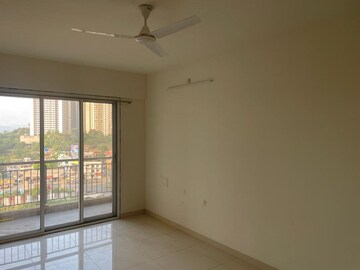 Room in 1 BHK Apartment at Puranik City Reserva, Ghodbunder – for Rent