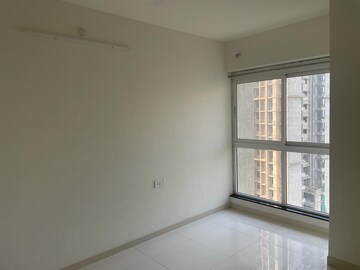 Room in 1 BHK Apartment at Puranik City Reserva, Ghodbunder – for Rent