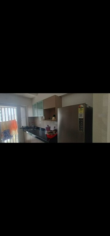 Bedroom in 2 BHK Apartment at Kanakia Silicon Valley, Powai – for Rent