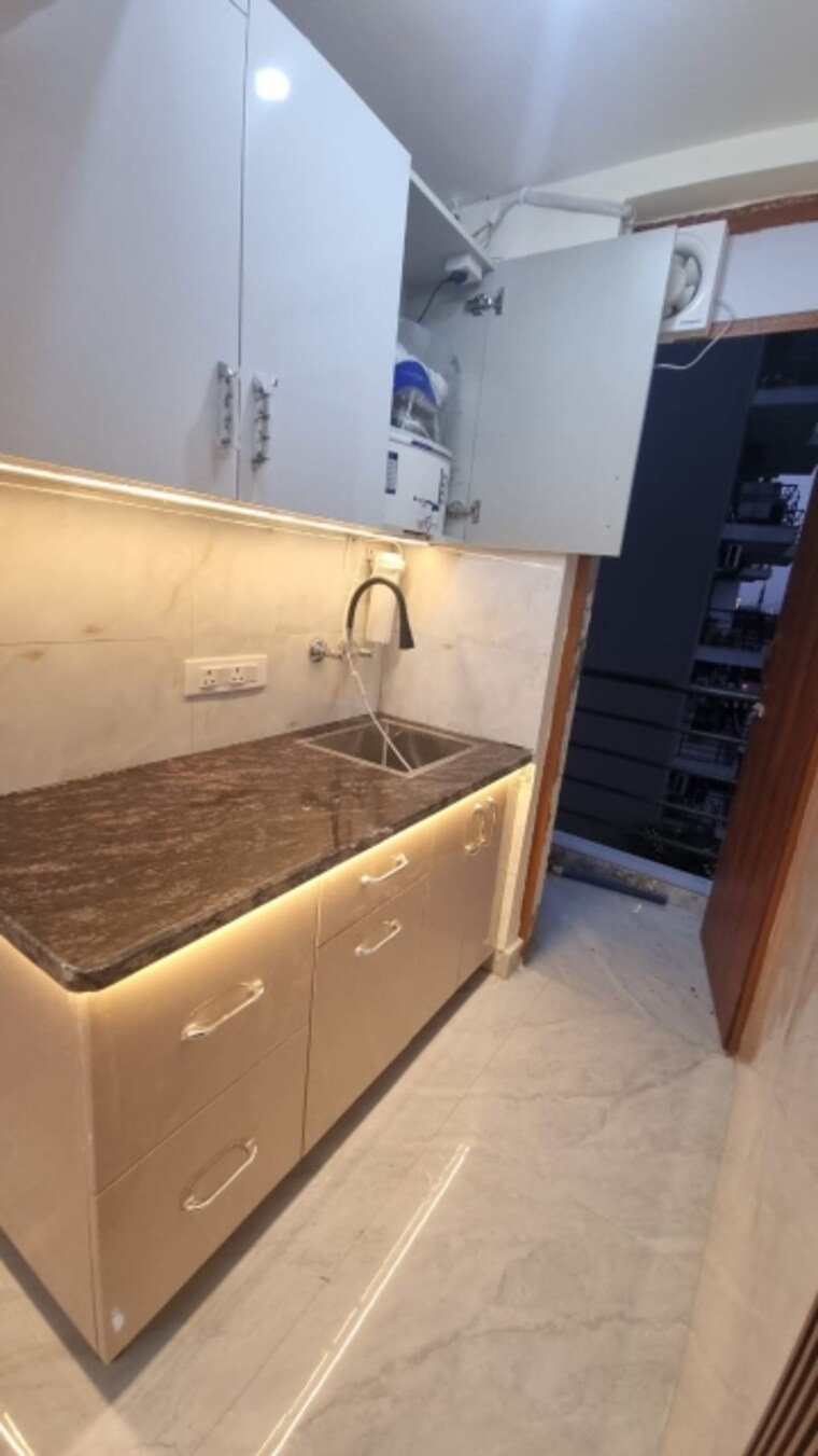 Kitchen, ireo-skyon 1 RK 250 Sq.Ft. Apartment In Sector 60 Gurgaon 8541511