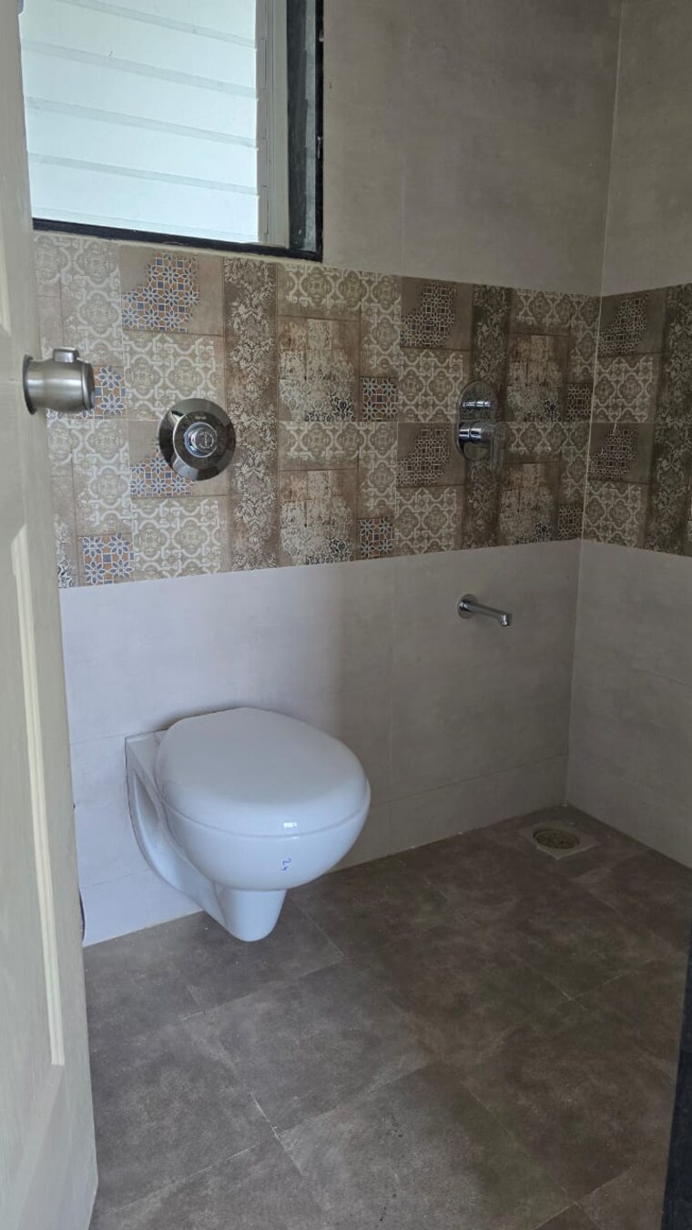 Bathroom, arv-ganga-kingston 1 Bedroom 550 Sq.Ft. Apartment In Mohammadwadi Pune 8541512