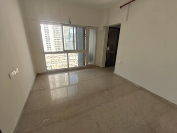 1 BHK Apartment For Rent in Omkar Signet, Malad East