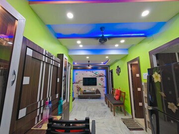Living Room in 2 BHK Apartment at Bansdroni – for Rent