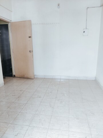 Room in 1 BHK Apartment at Laxmi Vishnu CHS New Panvel, New Panvel East – for Rent