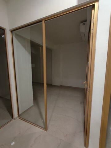 Building Lobby in 3 BHK Apartment at Smart World Orchard, Sector 61 – for Rent