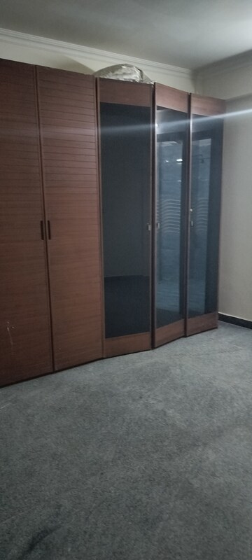 Building Lobby in 2 BHK Independent House at RWA Apartments Sector 50, Sector 50 – for Rent