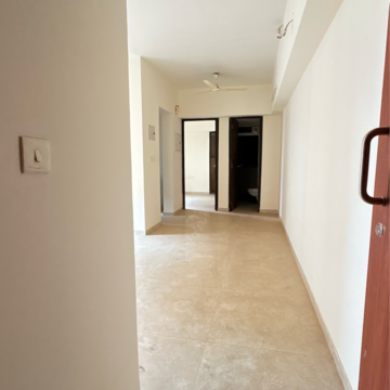 1 BHK Apartment For Rent in Lodha Amara Tower 36 And 37, Sandoz Baug