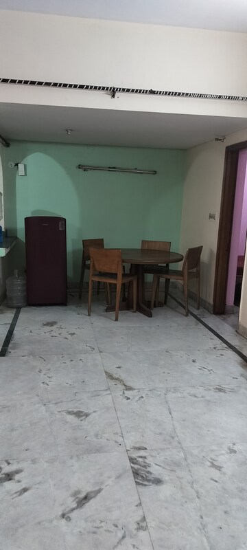 Parking in 3 BHK Independent House at RWA Apartments Sector 41, Sector 41 – for Rent