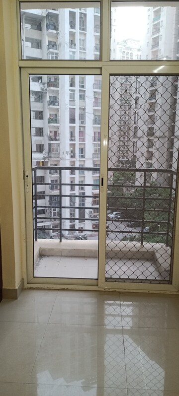 Staircase in 3.5 BHK Apartment at Assotech Windsor Court, Sector 78 – for Rent