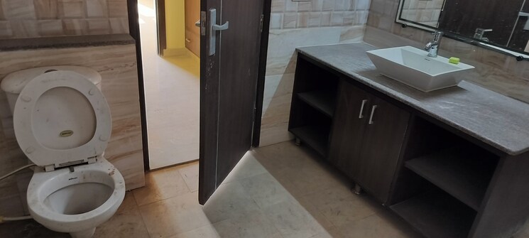 Kitchen, rwa-apartments-sector-39 4 Bedroom 400 Sq.Mt. Independent House In Sector 39 Noida 8541696