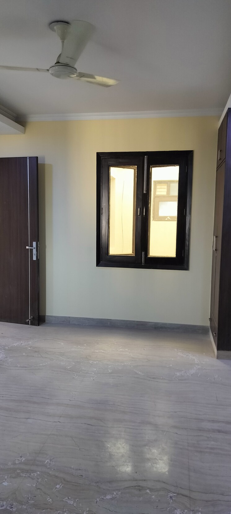 Room, rwa-apartments-sector-39 4 Bedroom 400 Sq.Mt. Independent House In Sector 39 Noida 8541696