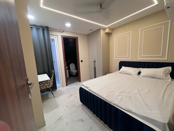 Bedroom in 2 BHK Builder Floor at Ansal Sushant Lok I, Sector 43 – for Rent
