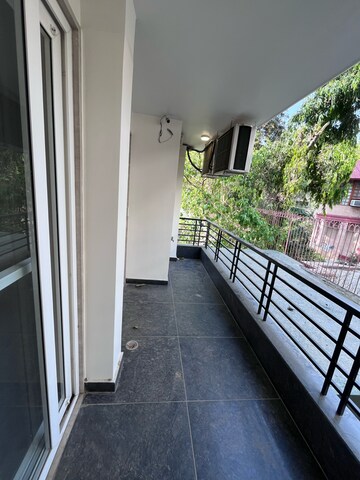 Balcony in 4 BHK Builder Floor at Ansal Sushant Lok I, Sector 43 – for Rent