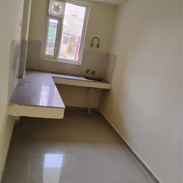 Furnished Amenities in 2 BHK Apartment at Pyramid Pride, Sector 76 – for Rent