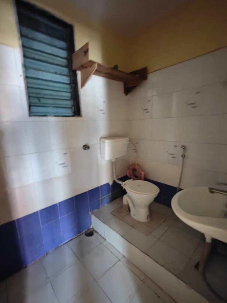 Bathroom, nerul sector 18a 1 Bedroom 600 Sq.Ft. Apartment In Nerul Sector 18a Navi Mumbai 8541897