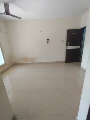 Room in 1 BHK Apartment at Goel Sai Ganga, Undri – for Rent