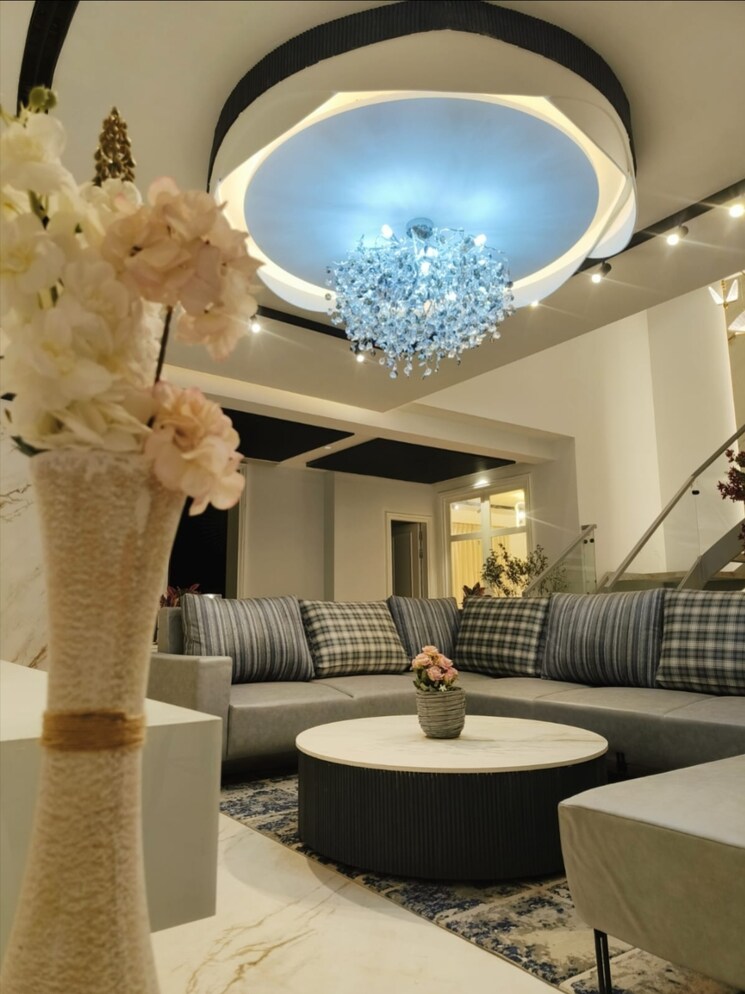 Master Bedroom, omaxe-silver-birch 4 Bedroom 300 Sq.Yd. Villa In North Mullanpur Chandigarh 8541943