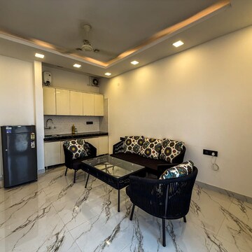 Team Area in 1.5 BHK Builder Floor at Malviya Nagar – for Rent