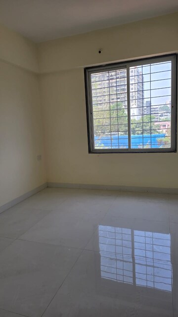 Room in 3 BHK Apartment at Sacred Heart Town, Wanowrie – for Rent