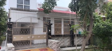  Plot For Sale in Delta Ii Greater Noida
