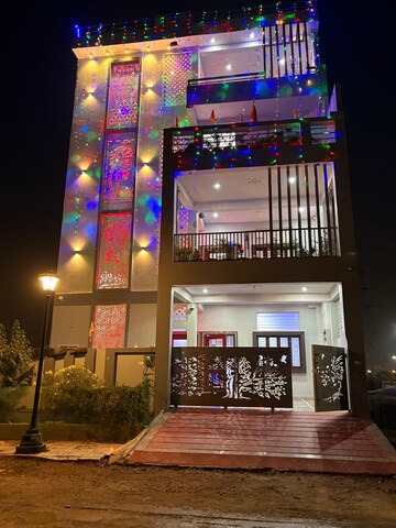 3 BHK Independent House For Rent in Emaar Gomti Greens, Gomti Nagar