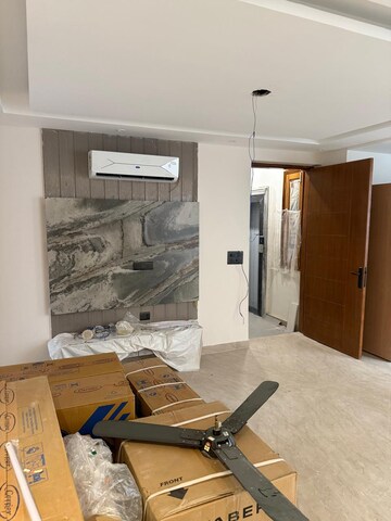 3 BHK Apartment For Rent in Vastu Apartments, Sector 55