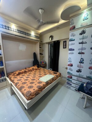 Master Bedroom in 2 BHK Apartment at Sheth Auris Serenity Tower 1, Malad West – for Sale